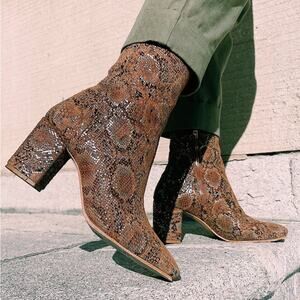 LLANI Brown Modern Boot in Sueded Snake Womens Size 36/6